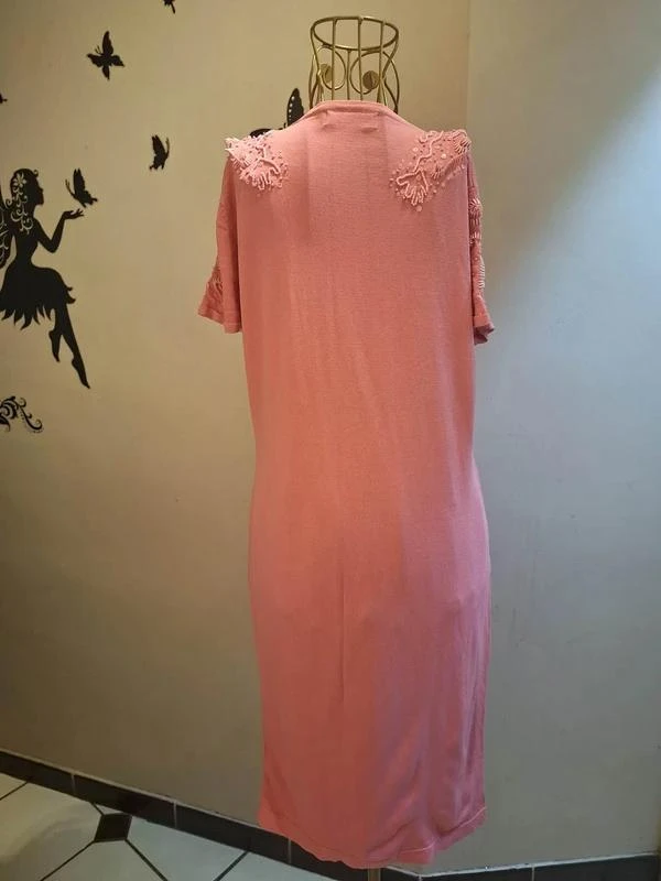 Vestido rosa y bordados de perlas – photo 5